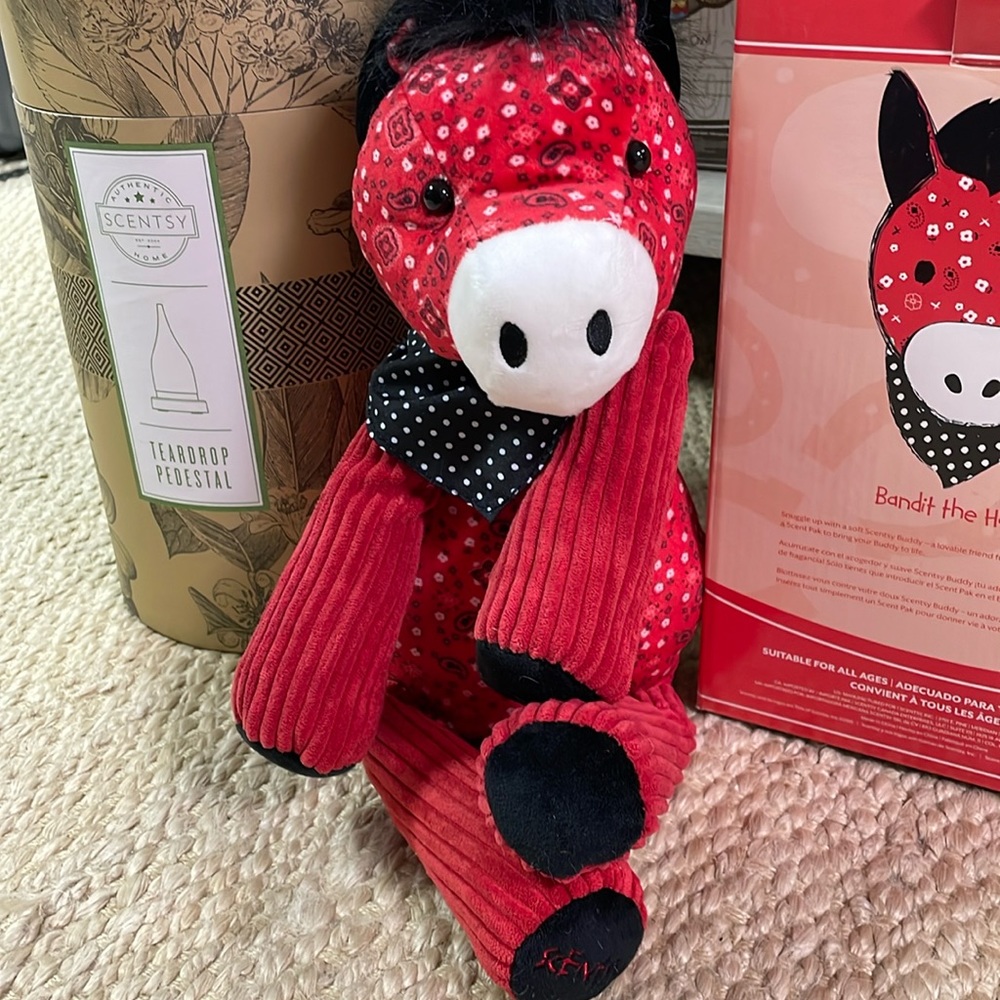 🆕Scentsy Bandit the Horse